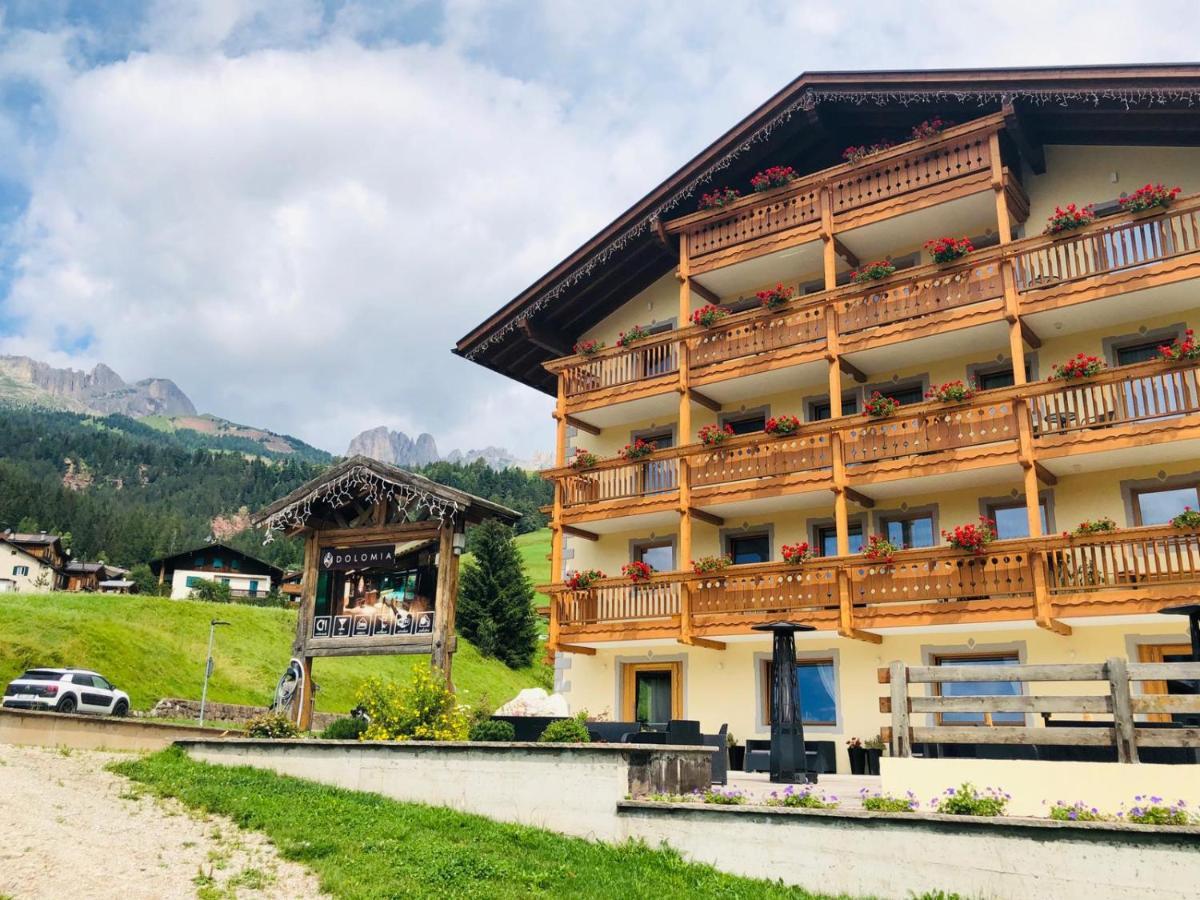 Wellness Hotel Dolomia Soraga Exteriör bild
