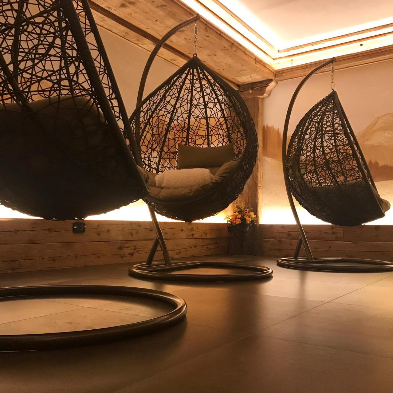 Wellness Hotel Dolomia Soraga Exteriör bild