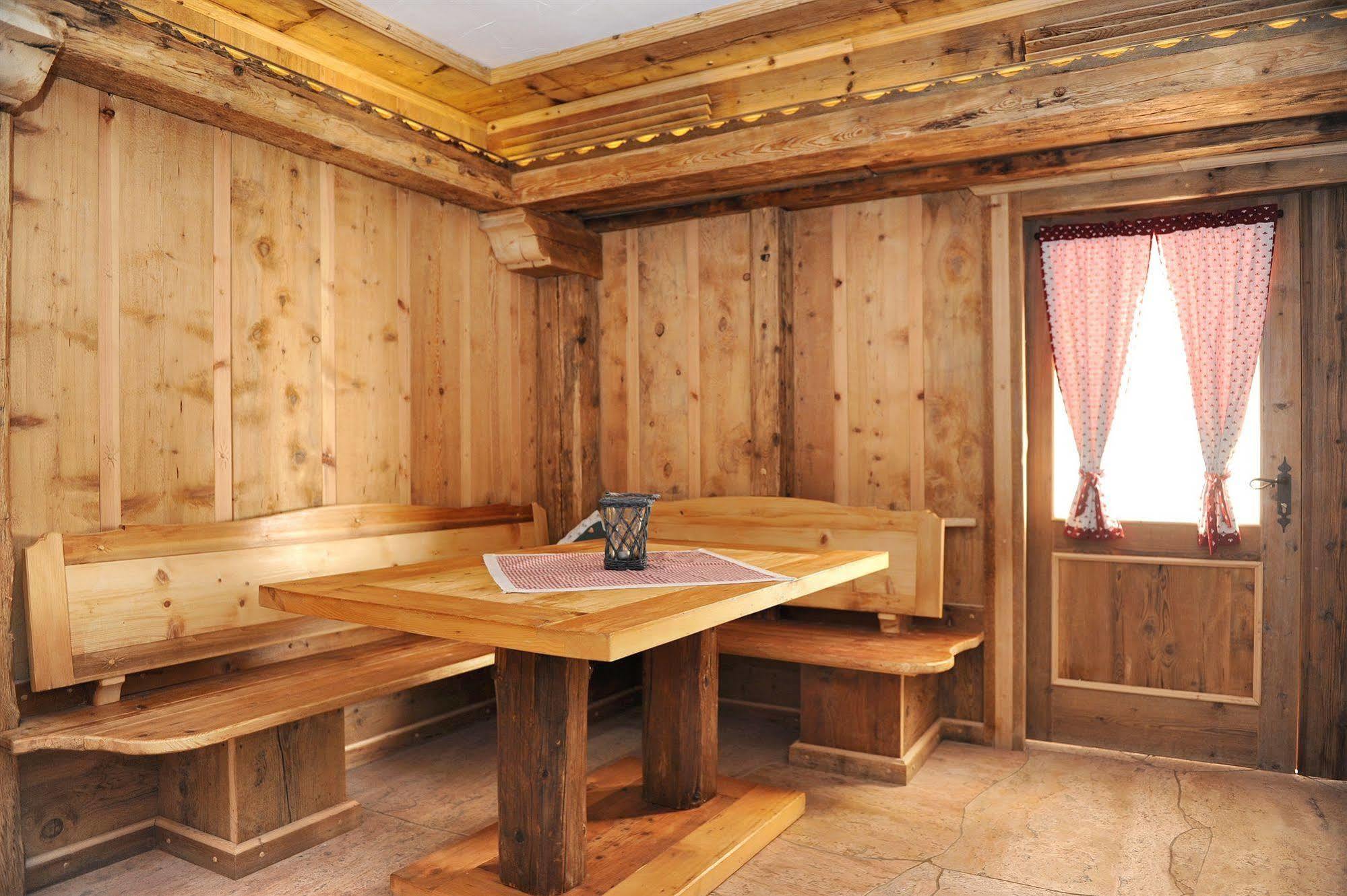 Wellness Hotel Dolomia Soraga Exteriör bild